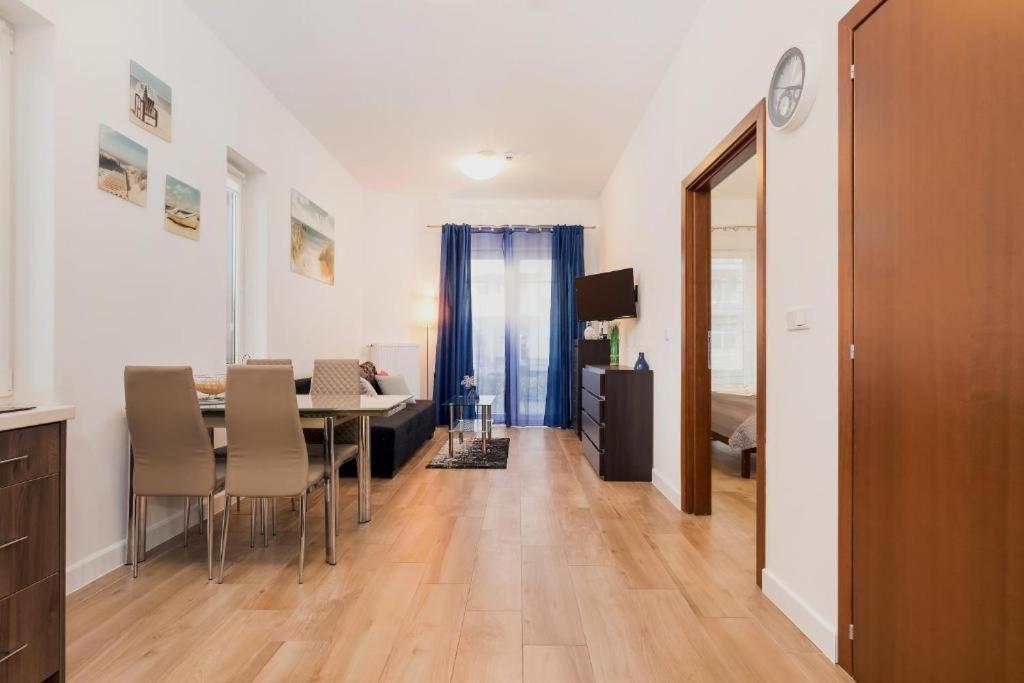 Ferienwohnung Aquamarina Swinoujscie Marina Invest Exterior foto